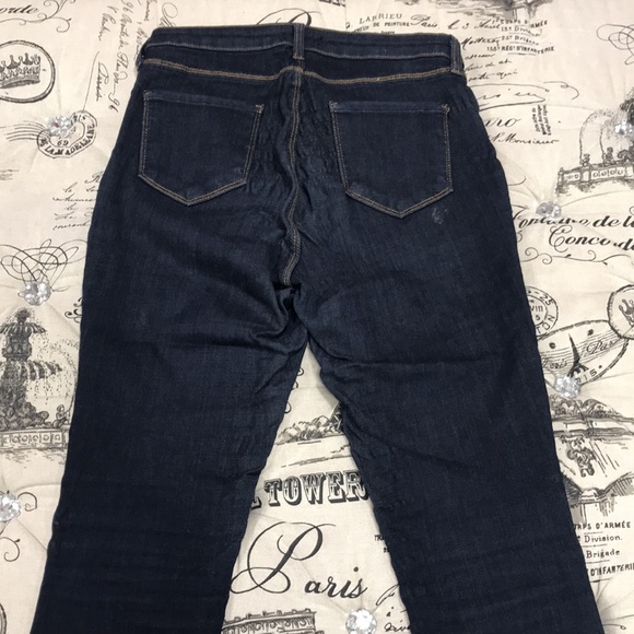 L'AGENCE Margot High-Rise Skinny Jeans - Picture 9 of 12